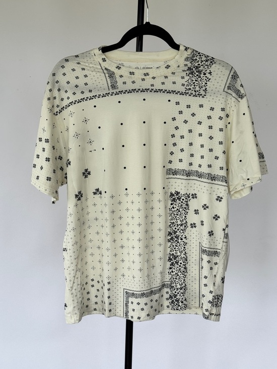 Ag Adriano Goldschmied Tops - Ag Adriano Goldschmied Cream Short Sleeve Bandana-Print Tee